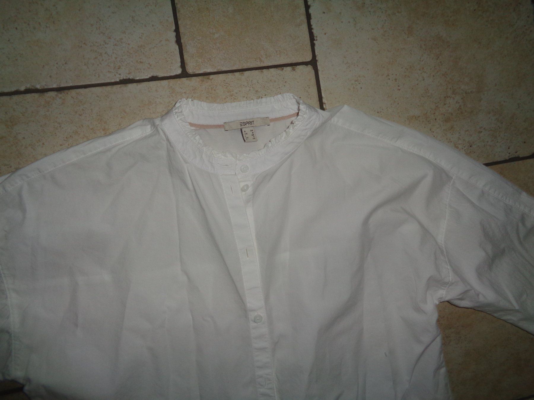 Esprit Chemisiers: Bluse  Esprit  Grösse 34 – D'occasion à Kreuzlingen par Robi-2003 3