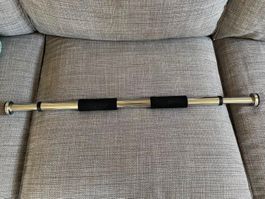 🔥 Saubere Klimmzugstange für Türrahmen | 63.5 - 102 cm 🔥