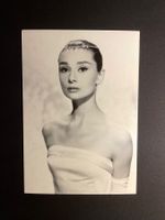 NEU: Audrey Hepburn Postkarte unbeschrieben 1Stk (16/30)
