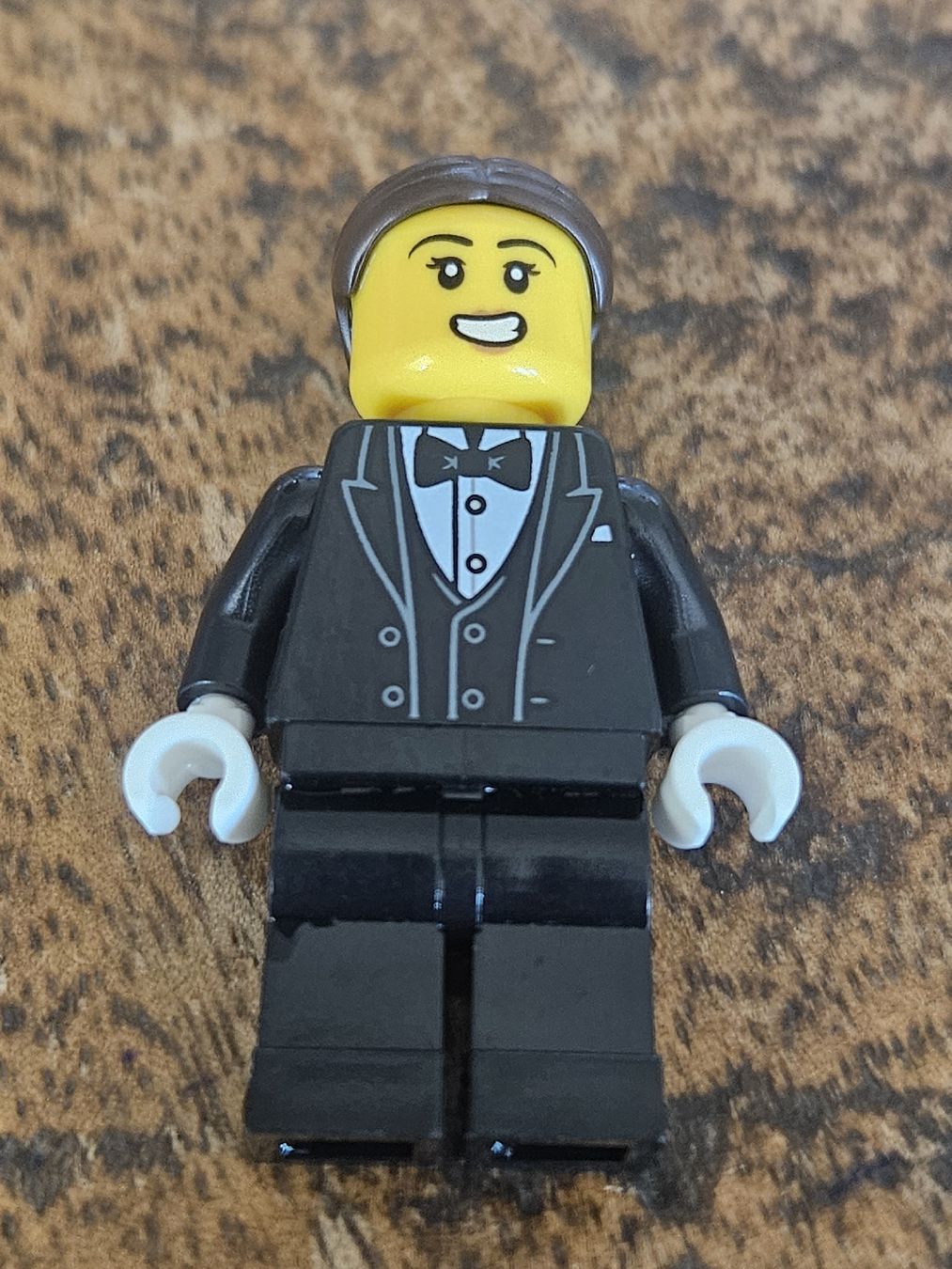 Lego Kit di costruzioni: lego figurine idea174 Orient Express Waiter – Usato da Confignon venduto da Ecrofigs
