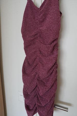 Robe de soirée bordeaux plissée – Taille XS