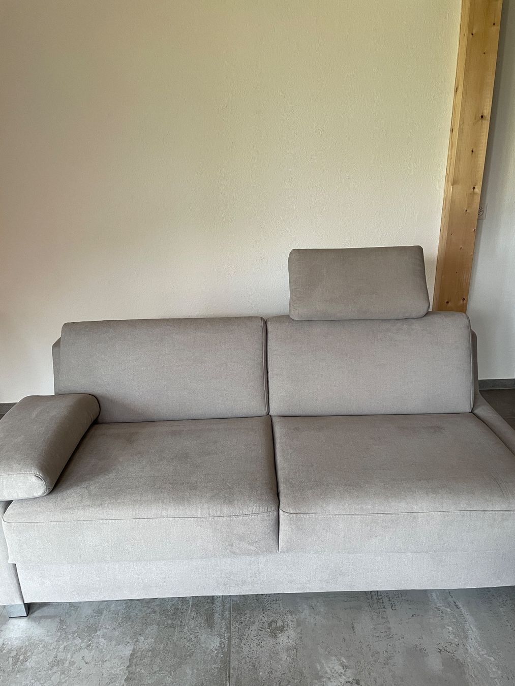 Livique Sofas: Sofa/Bettsofa – D'occasion à Aeschi b. Spiez par Christoph016 1