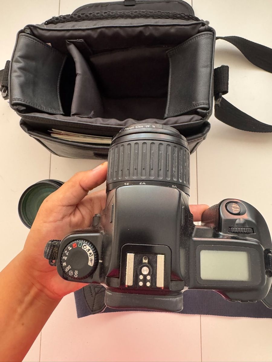 Canon Kamera: Camera Canon EOS 1000F et objectif – Gebraucht aus Brügg BE von haj_9zhk 7