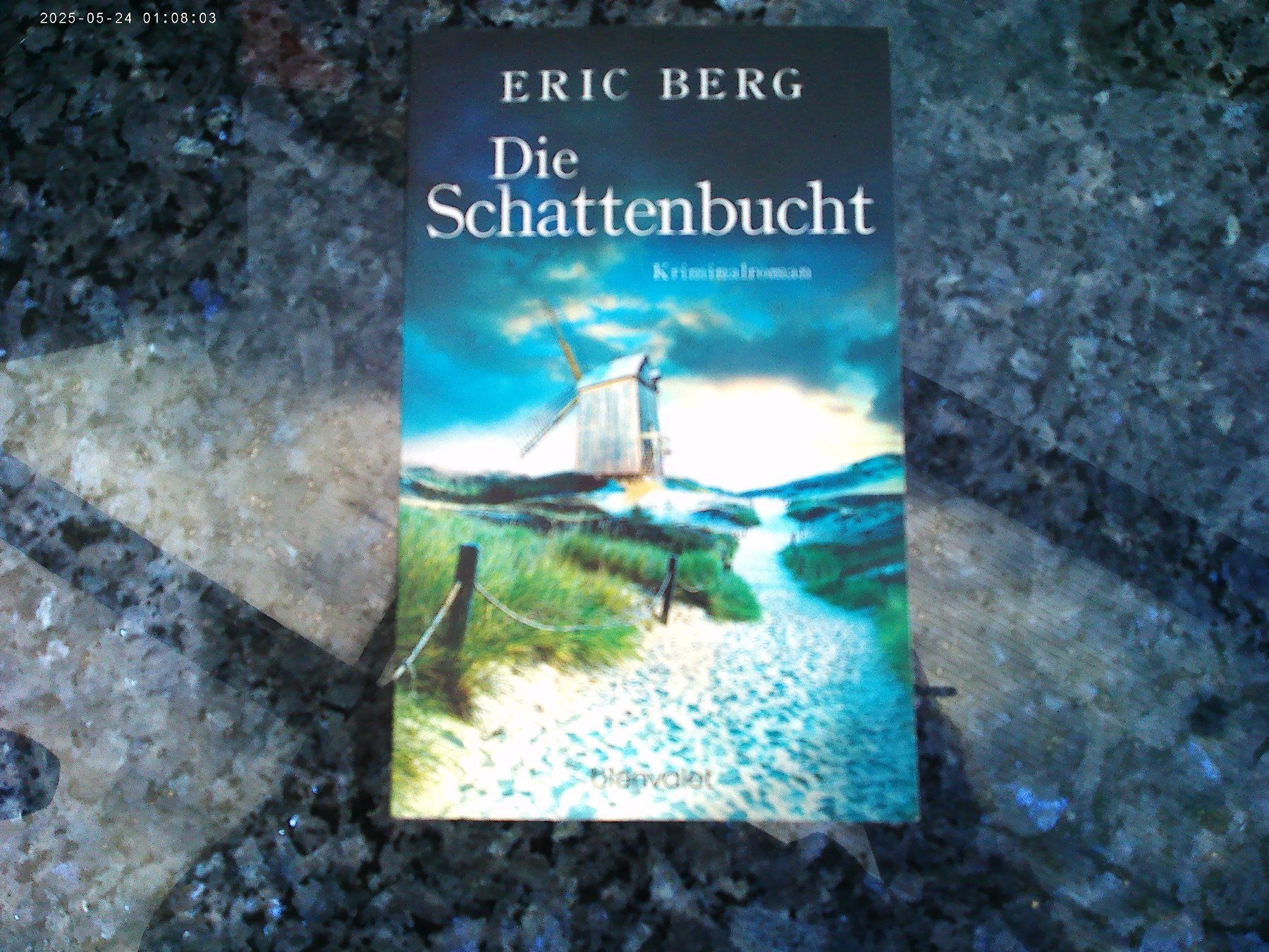 Libri: Die Schattenbucht von Eric Berg – Usato da reitnau venduto da Sib7