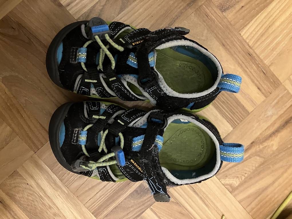 Scarpe per ragazzi: Keen sandale grösse 24 – Usato da Eschlikon TG venduto da ritschi90
