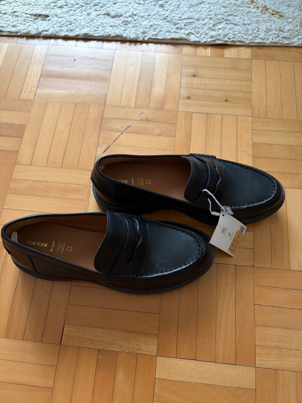 Geox Scarpe da donna: Loafers Geox Respira – Nuovo (secondo la descrizione) da Zürich venduto da wac_7zz8 1