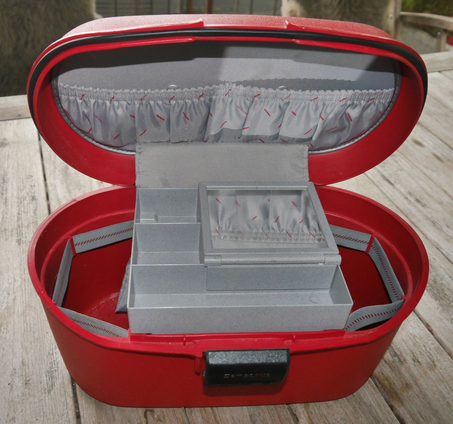 Samsonite Custodie per cosmetici: Schminkkoffer, Beauty Case, Samsonite, Necessaire - Jet Set – Usato da Riein venduto da Trolleytroll 1