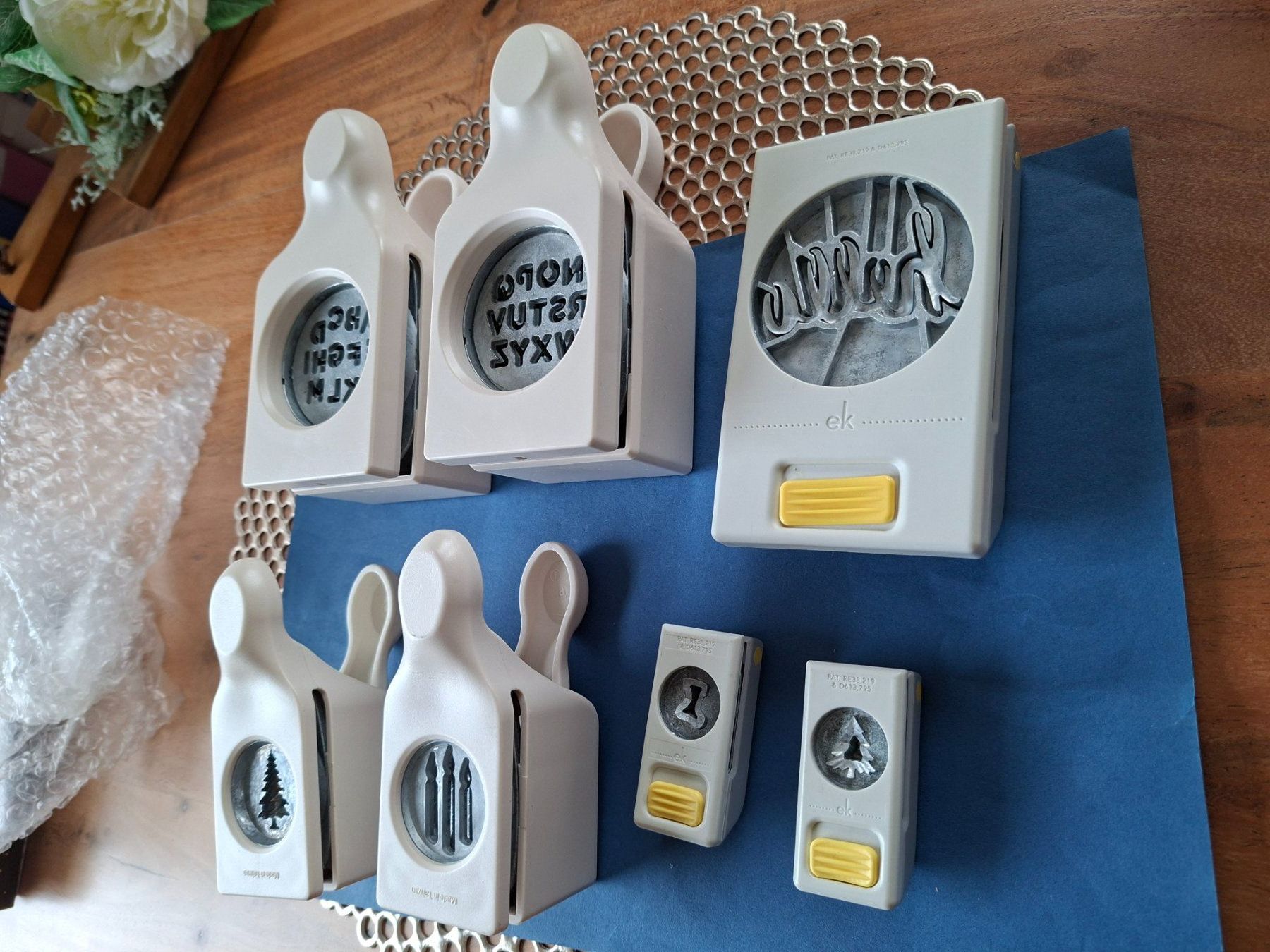 Kit bricolage: 7 Stanzer/Punches MARTHA STEWART & ek! – Usato da Goldach venduto da mamakotzi 6