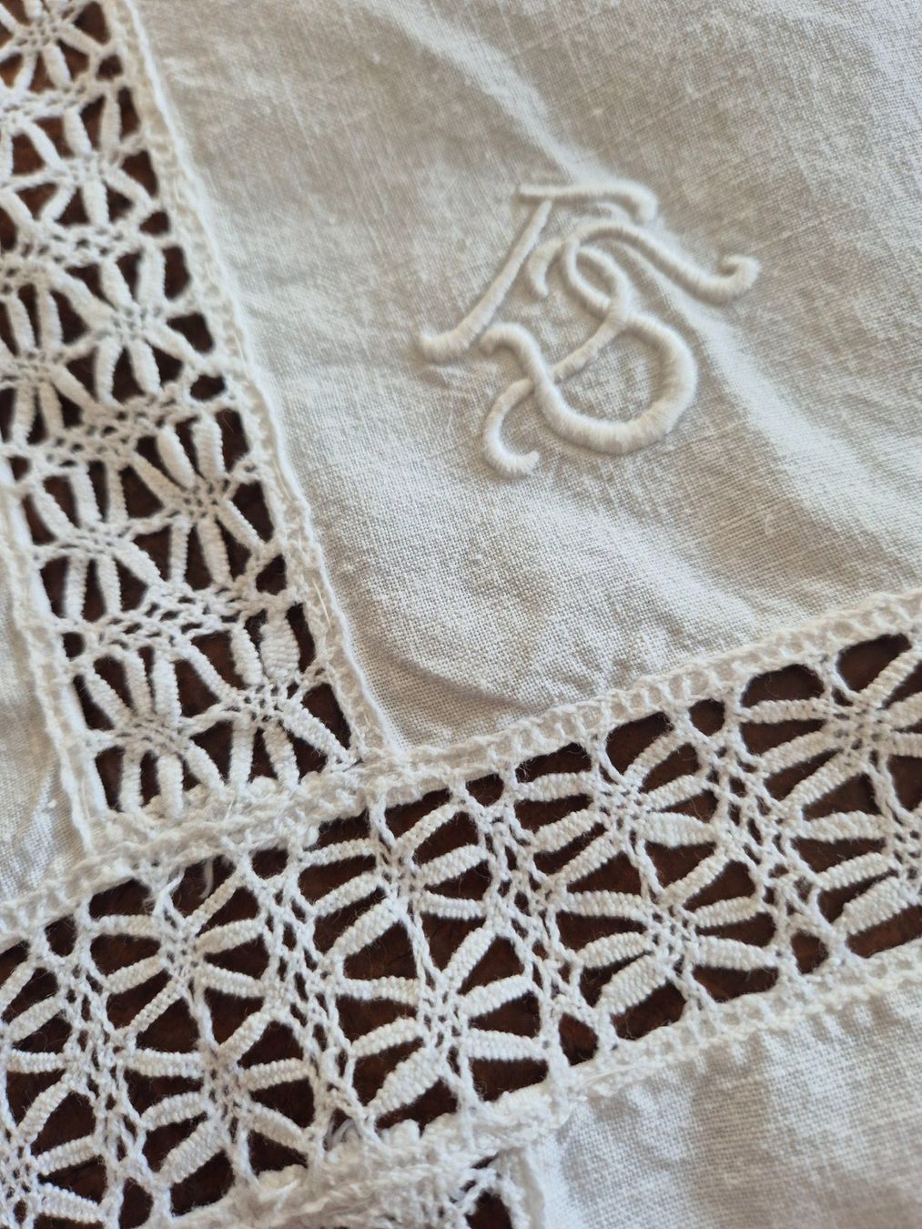 Sonstige Tischwäsche: Tischdecke, Halbleinen, Vintage! – Gebraucht aus Bern von aronari 6