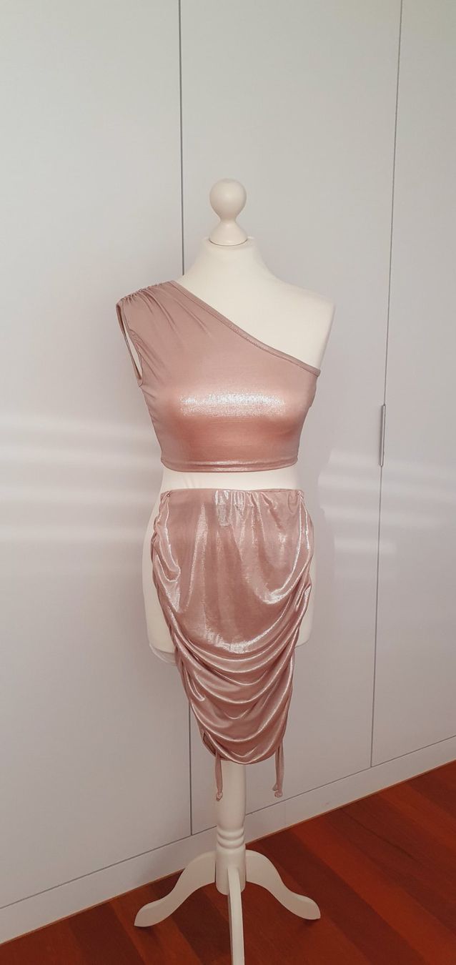 Vestiti: Champagnefarbenes Party Set Gr XS/34 – Usato da Stansstad venduto da InStyle8 6