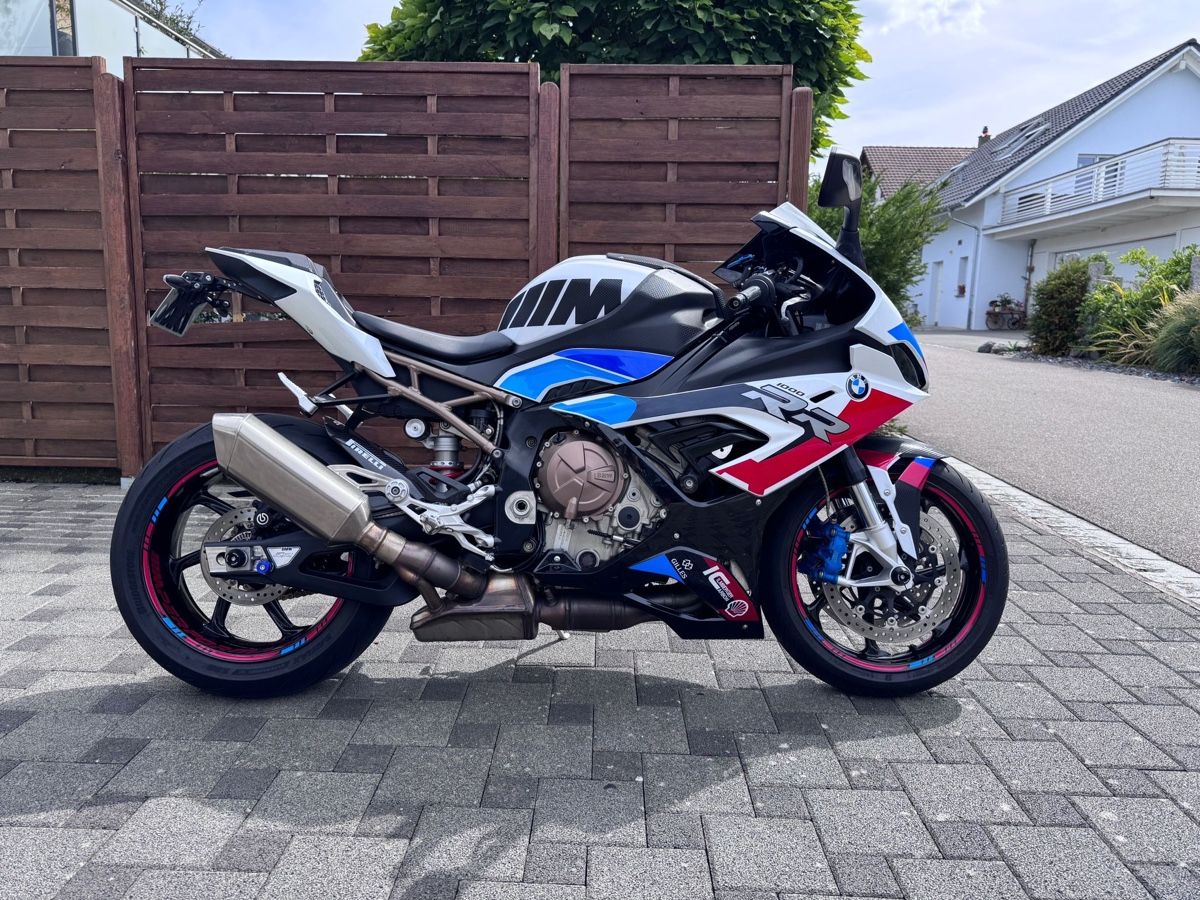 BMW Strada: BMW S1000RR M PAKET – Usato da Boswil venduto da alo_k55l 1