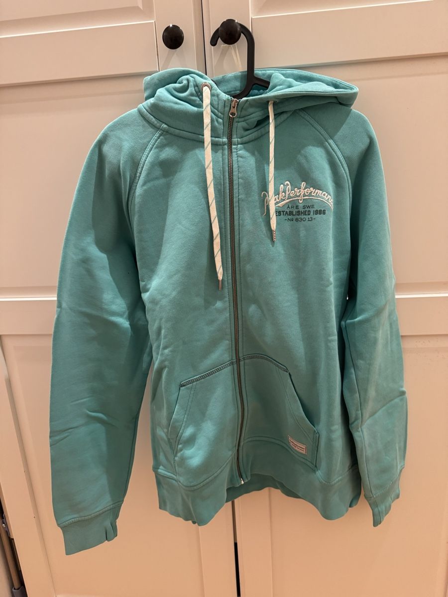 Peak Performance Maglioni & Felpe: Hoody von Peak Performance – Usato da Zofingen venduto da Steffinha01