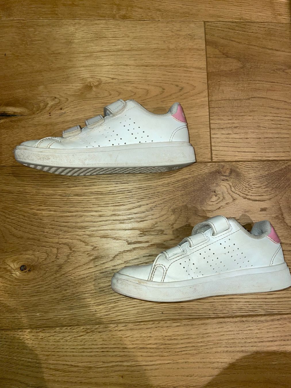 Adidas Scarpe per ragazze: Adidas Kinder Schuhe – Usato da Fislisbach venduto da arse 2