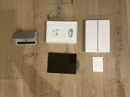 Apple iPad Pro 256GB / Hochwertige logitech Dockingstation