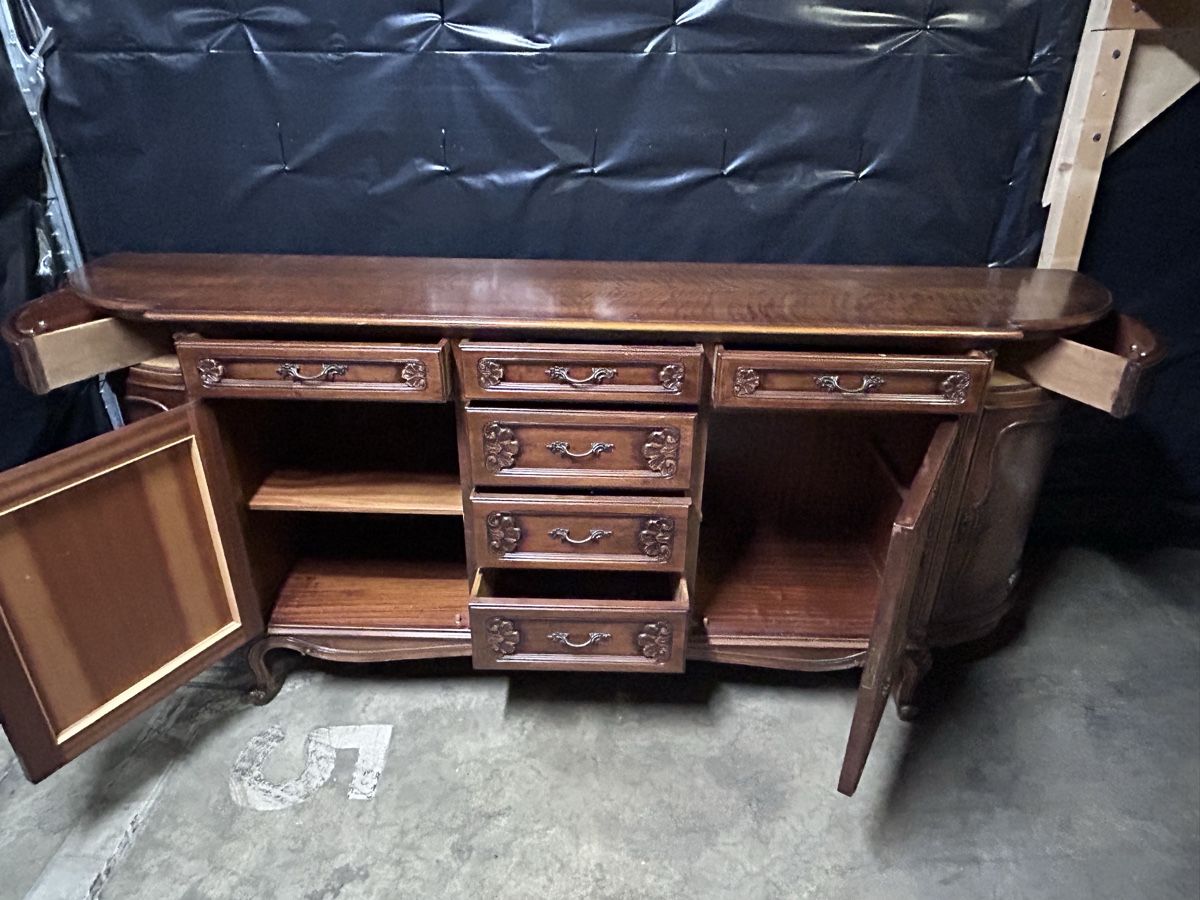 Credenze: Grand buffet  – Usato da Miécourt venduto da arm_9nhx 1