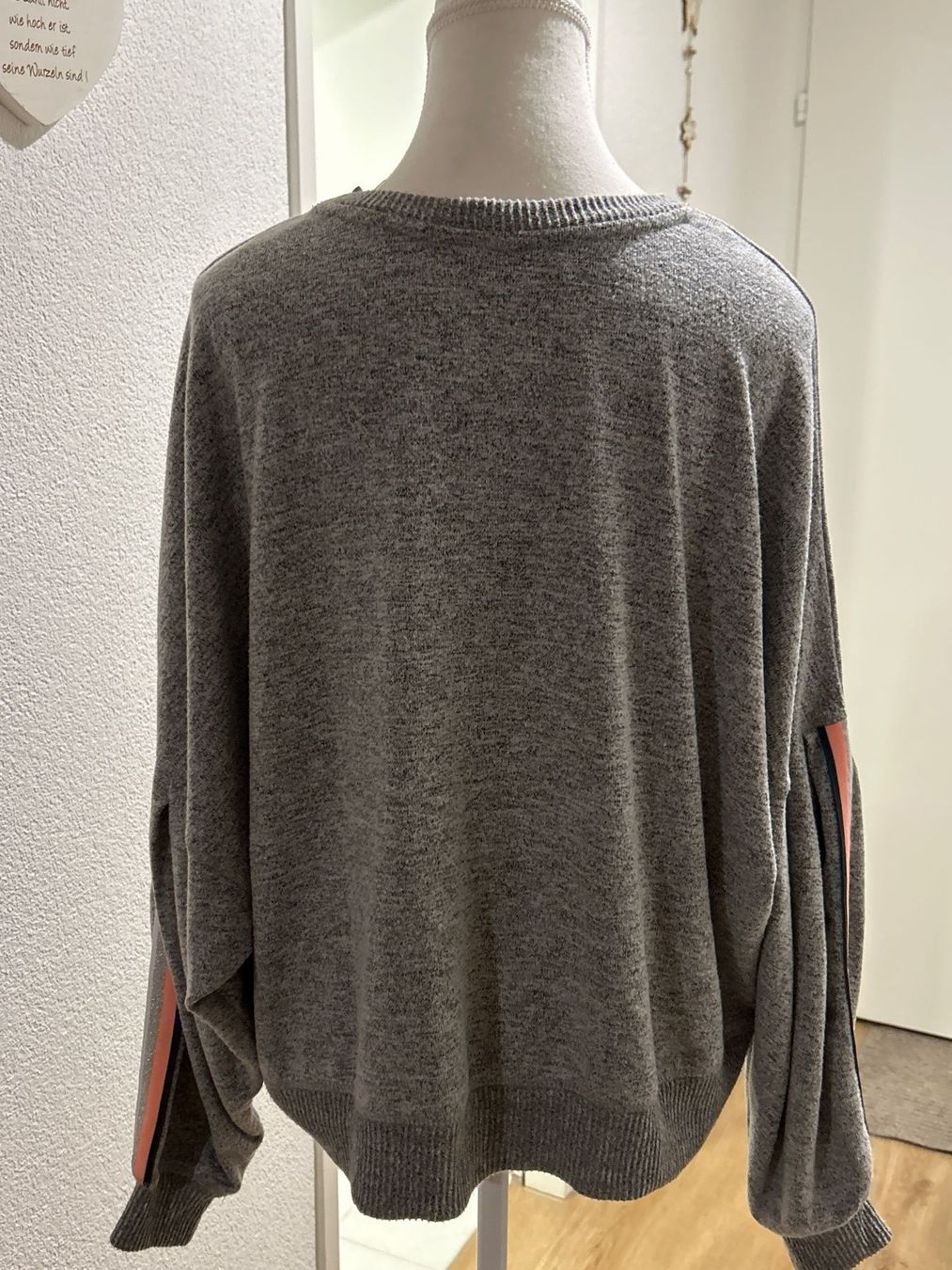 Maglioni & Felpe: Damenpullover grau von Body Cotton ON Gr. M – Usato da Brunnen venduto da Nala2929 5