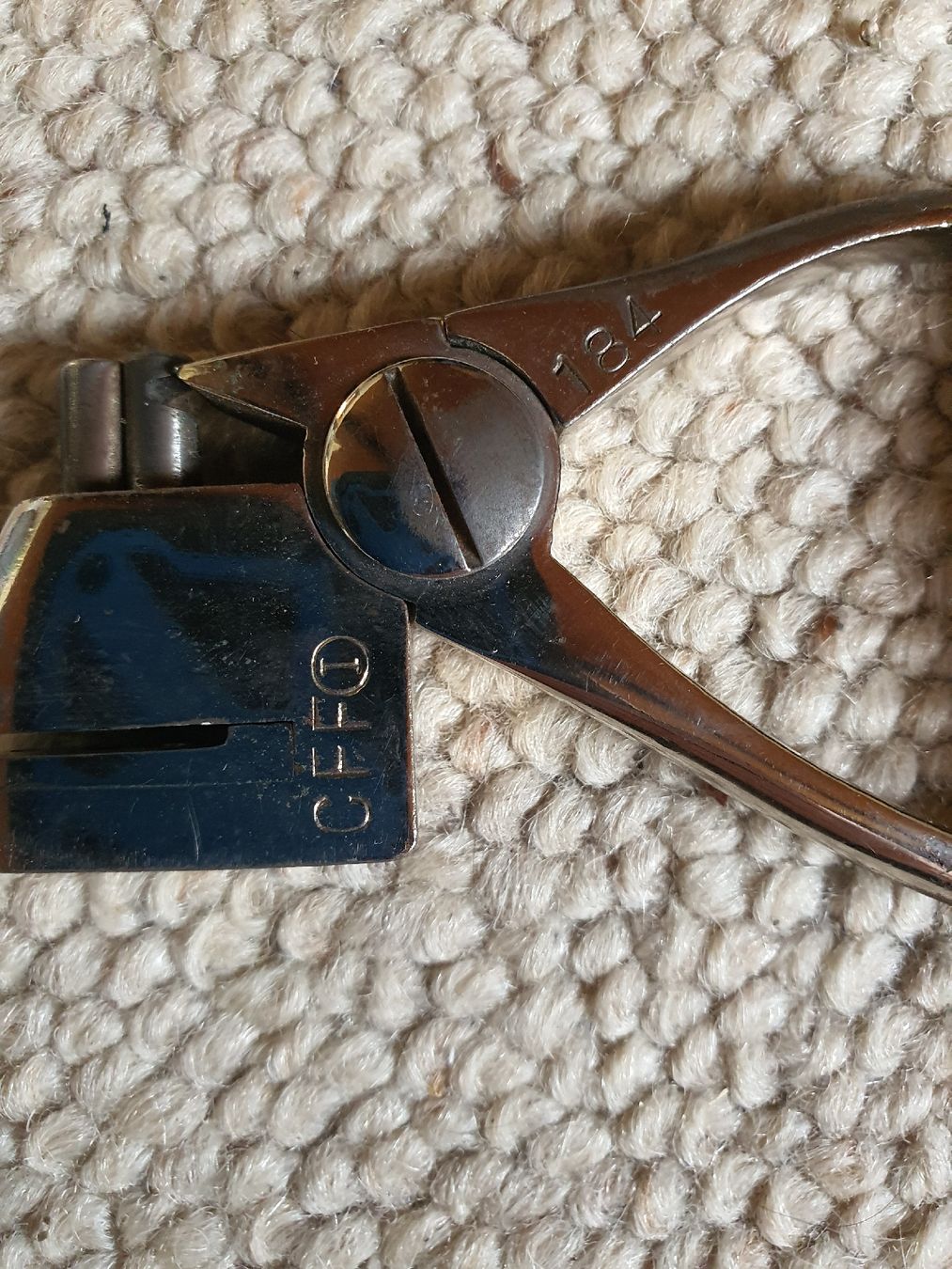 Greifer: Pince à Billet CFF – Gebraucht aus Lavey-Village von Lofoten93 1