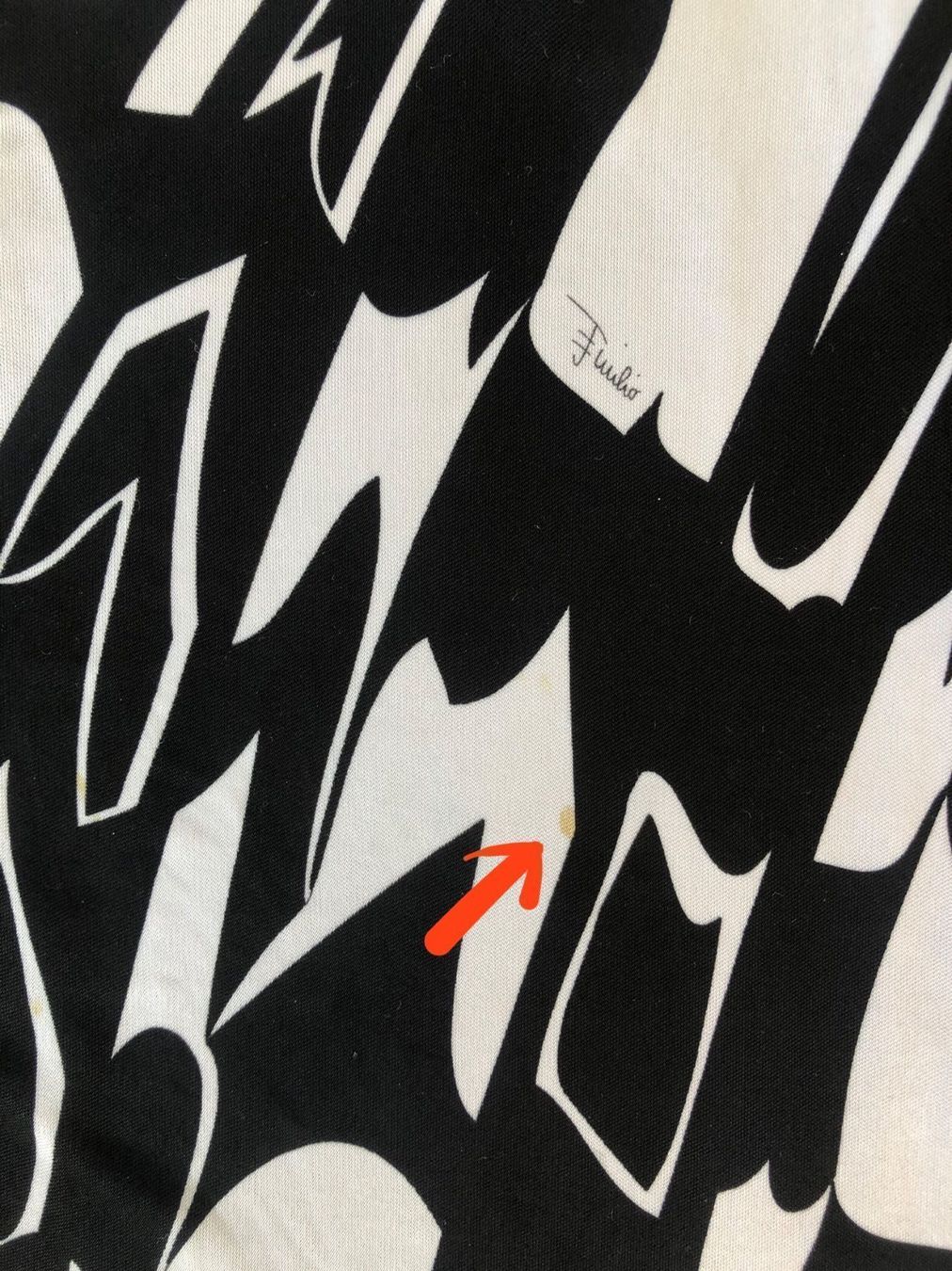 Vestiti: Robe Emilio Pucci – Usato da Dotzigen venduto da SecondHandGems 9