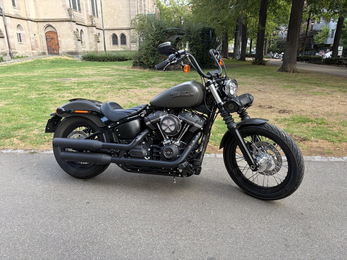 Harley-Davidson Cruisers: Harley Street Bob FXBB – D'occasion à Basel par michapetrillo01 8