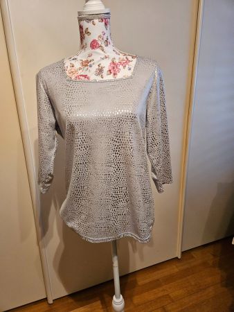Damen Shirt Gr 40