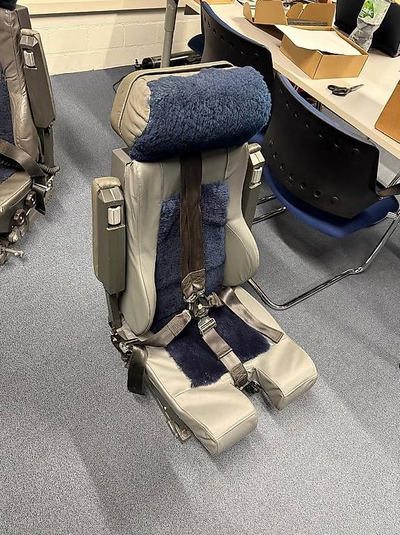 Schede telefoniche: Original Embraer Seat – Usato da Küsnacht ZH venduto da CRev 4