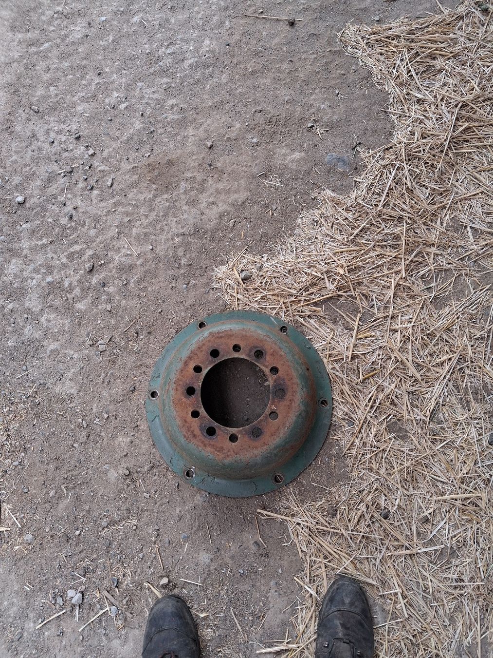 Bührer Tracteurs: Bührer doppelrad flansch 4stk – D'occasion à sünikon par SDF9898
