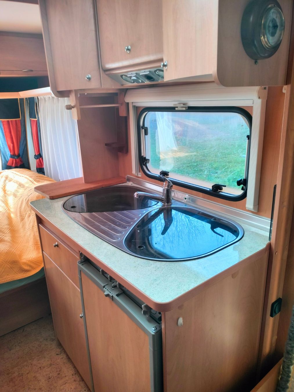 Anhänger: Wohnanhänger Bürstner 435T – Gebraucht aus Homburg von nat_wh5f 4