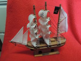 Modell eines Segelschiffes "Mediterranée" 23cm lang