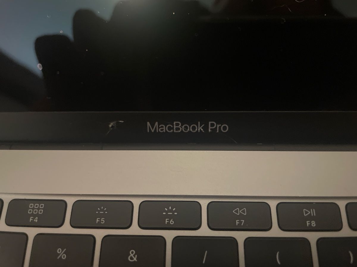 Apple Notebooks: MacBook Pro in Silber, 13 Zoll – Gebraucht aus Bubendorf von ale_6fxg 2