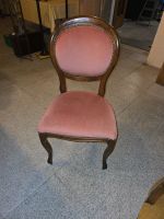 4 Stühle Holz mit rosa Stoffbezug gebrauchter Zustand