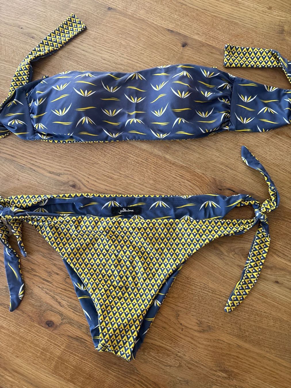 Costumi da bagno & Bikini: Costume da bagno Justmine due pezzi reversibile – Usato da Basel venduto da lar_qm2r 2