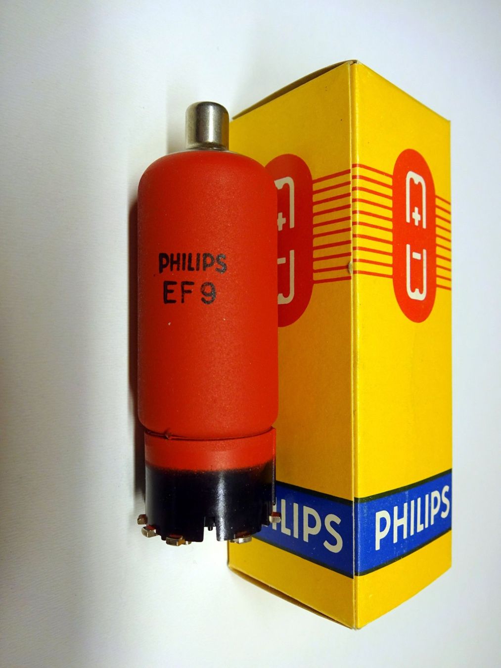 Composants électroniques: PHILIPS EF9 – Neuf (Voir description) à Wettingen par Xtra0