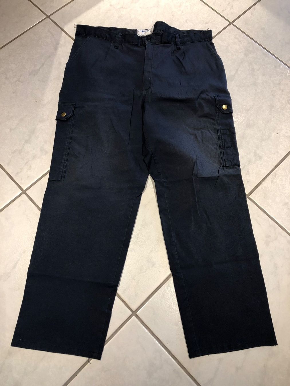 Pantaloni: Arbeitshose d-blau Gr. 52 ( 8 ) – Usato da Schübelbach venduto da Dolly990_2