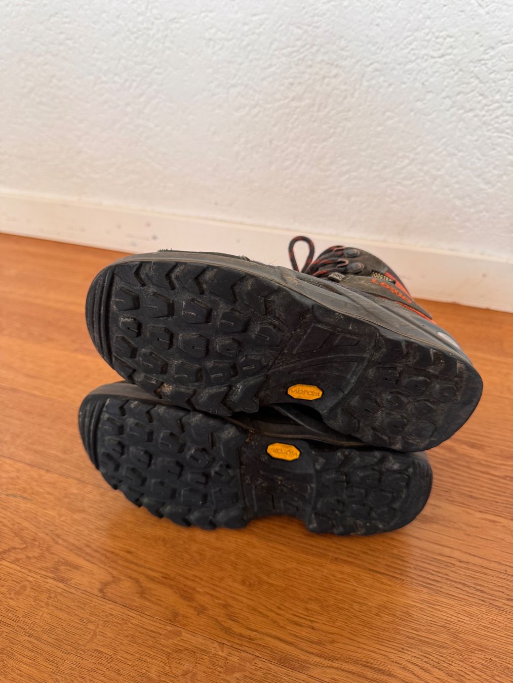 Lowa Scarpe per ragazzi: Wanderschuh Marke Lowa – Usato da zürich venduto da oives22 4