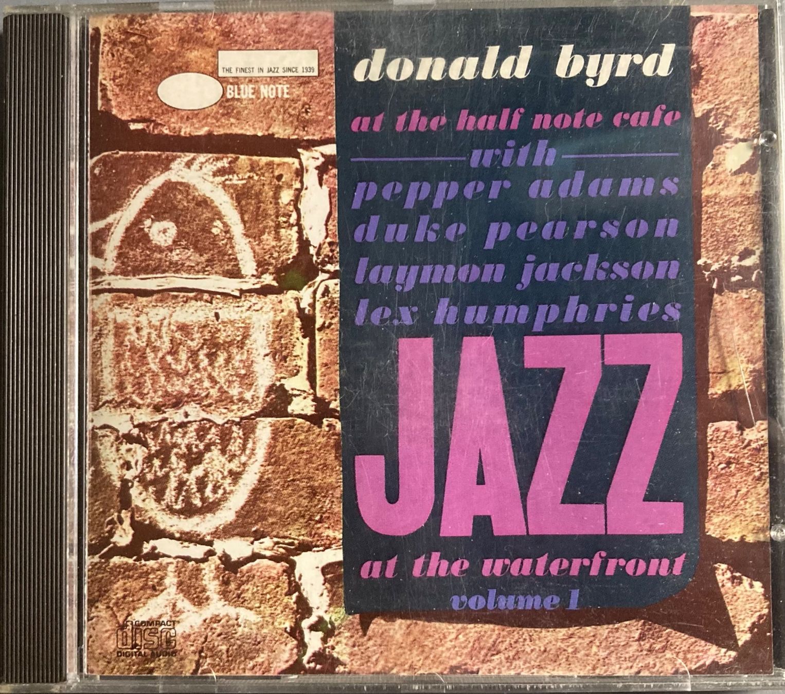 Dischi in vinile: DONALD BYRD - AT THE HALF NOTE CAFE - VOLUME I – Usato da Poliez-Pittet venduto da Newtown-Records