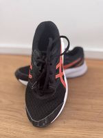 Asics Turnschuhe, Grösse 35