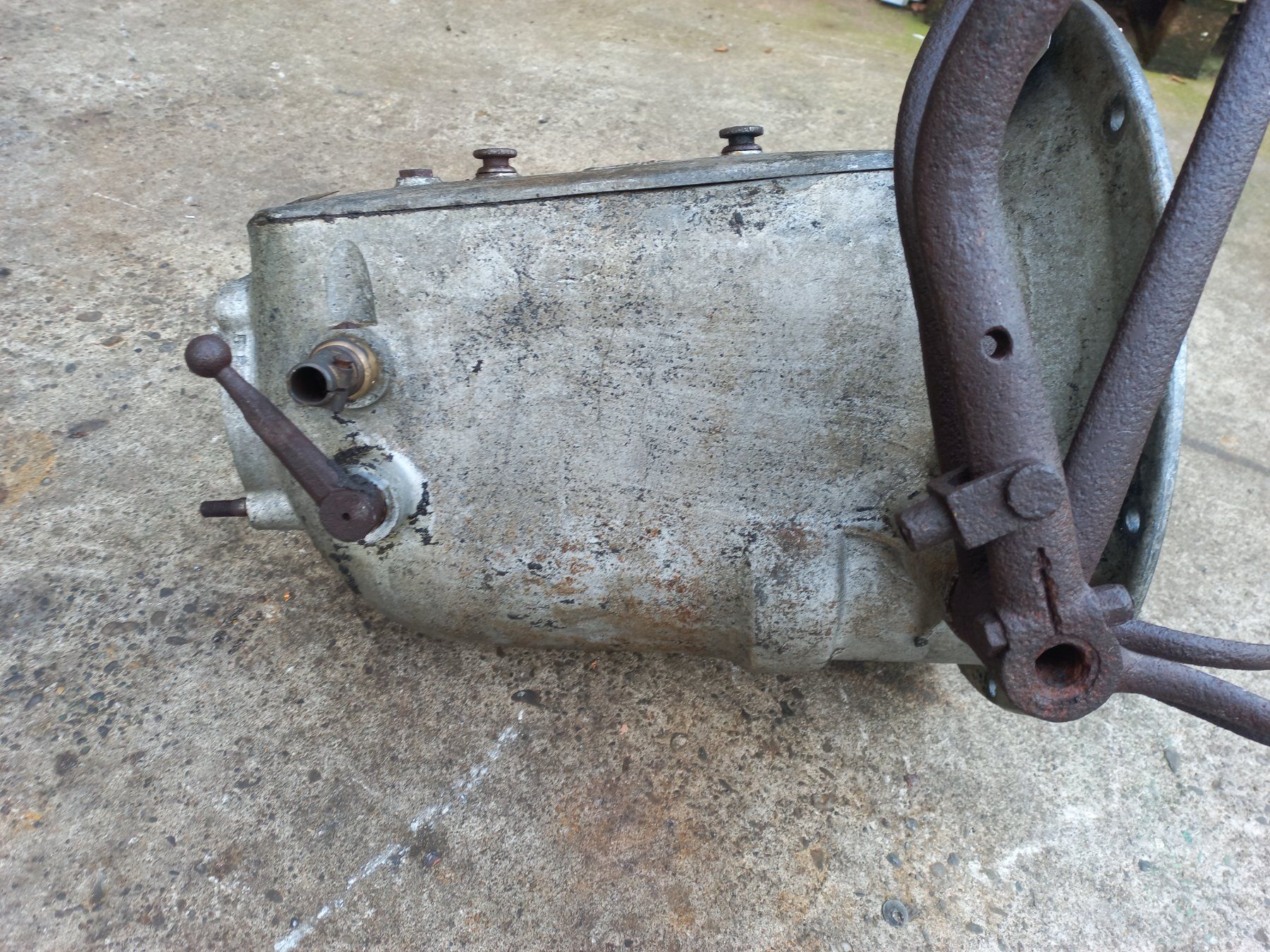 Fiat Tutti pezzi di ricambio auto: Oldtimer Getriebe kompl. Fiat 505 / Typ105 von 1919 - 1925 – Usato da CH - DULLIKEN venduto da classiccarpartsstore 1