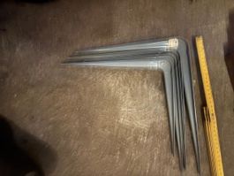 4 Wandregalwinkel Metall grau 20 cm neuwertiger Zustand