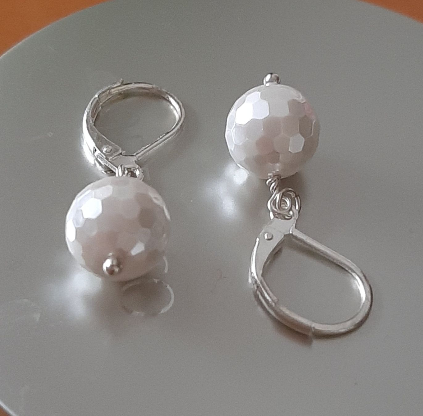 Ohrringe & -stecker: Schöner Perlen Ohrschmuck! – Neu und originalverpackt aus Allschwil von Weyli18 1