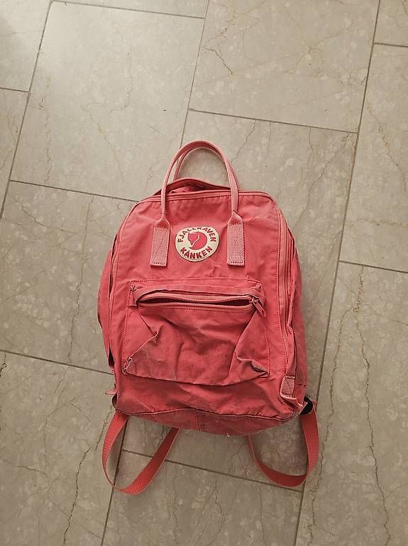 Sacs à dos: Rucksack  – D'occasion à Ueberstorf par RIA91