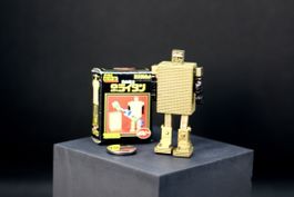 BANDAI CAPSULE CHOGOKIN (CGA-04) GOLD LIGHTAN