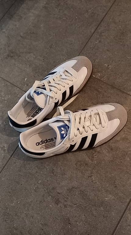 Adidas Damenschuhe: Adidas sneaker samba Größe 39/40 – Gebraucht aus Hägglingen von sab_9mpp