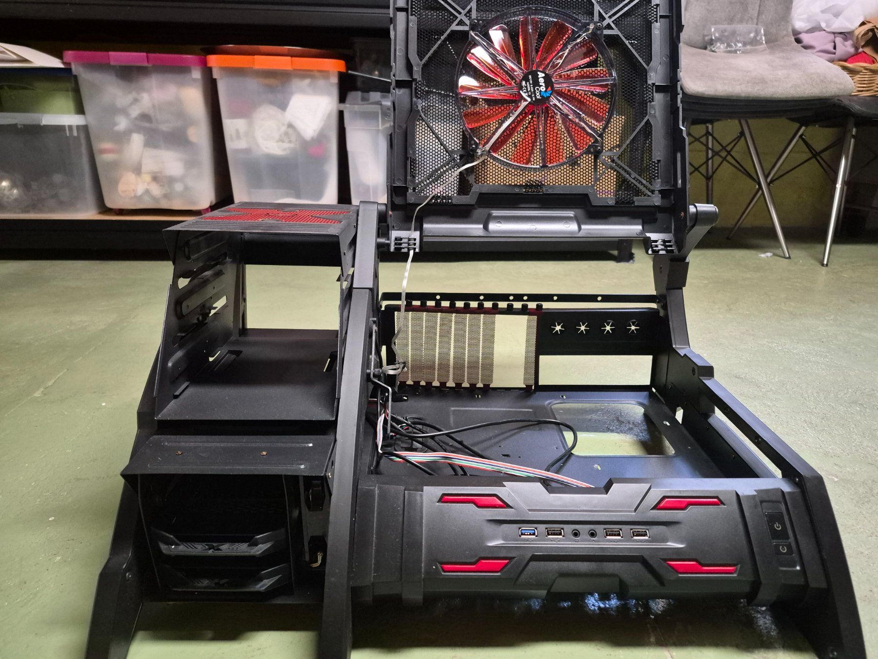 Gehäuse: PC Gehäuse neu Aerocool Strike X-Air – Neu und originalverpackt aus Turgi von Kempter 1