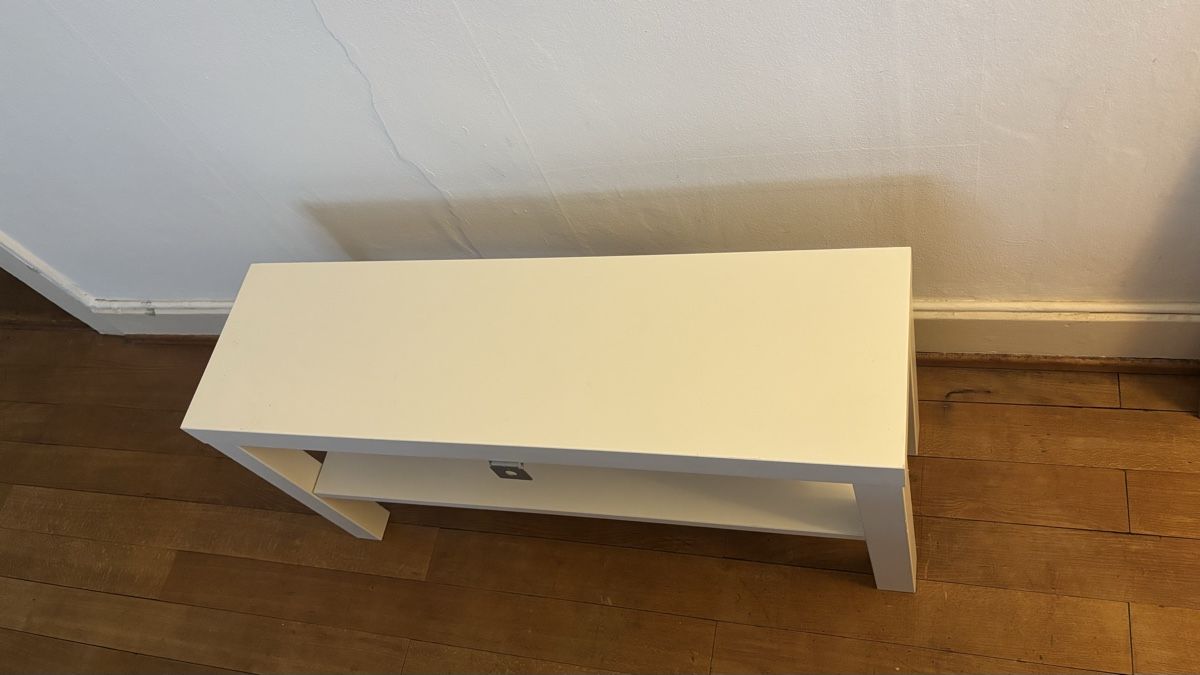Ikea Meubles TV: TV Bank / Beistelltisch  – D'occasion à Basel par mar_85m9 1