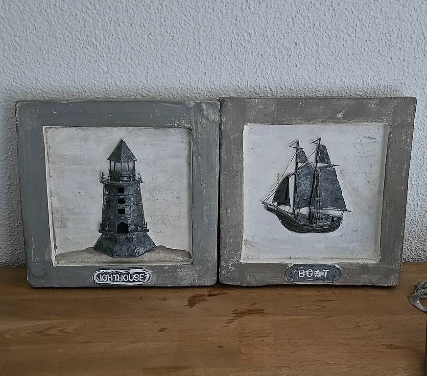 Foto & Immagini: Leuchtturm und Schiff – Usato da Schleinikon venduto da sku_c72n