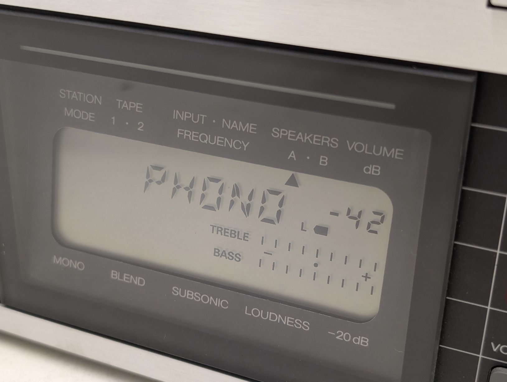 Revox Ricevitori: Revox B 285 Receiver: ein Kanal defekt. – Difettoso da Breitenbach venduto da Dribbel 8