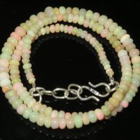 45 Cts Natural Ethiopian OPAL Collier VP 120,-