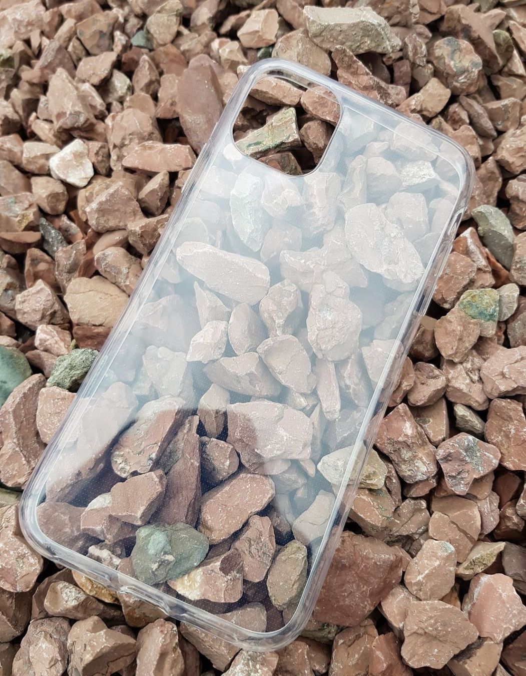Cover & Protezioni schermo: iPhone 11 - 6.1" - Gummi Case – Nuovo e nell'imballaggio originale da Niederglatt ZH venduto da K1r7 1