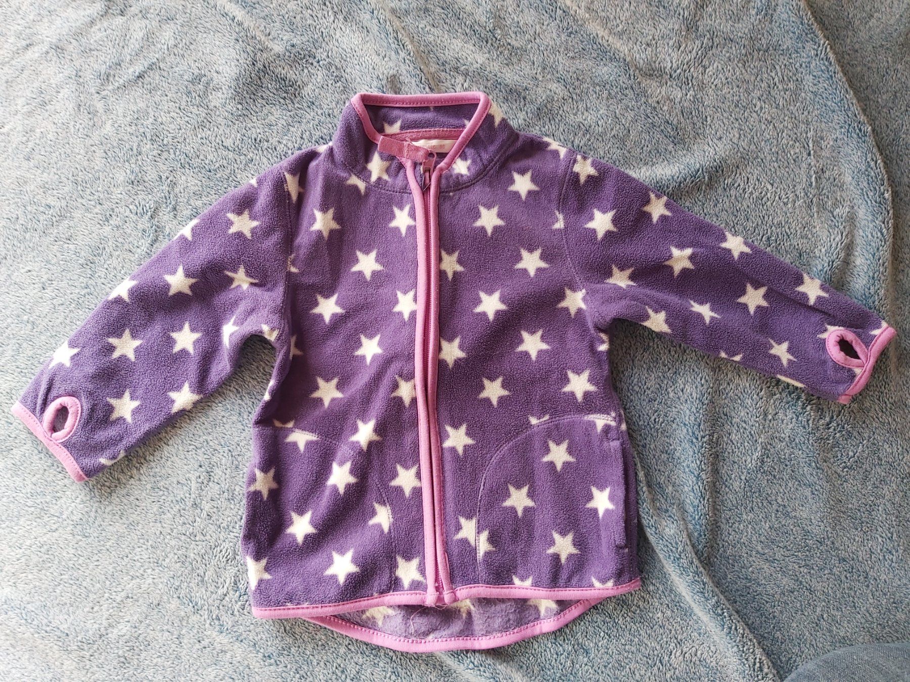 Giacche & Cappotti: Faserpelzjacke mit Sternen - Gr. 80 – Usato da Kirchleerau venduto da hop82