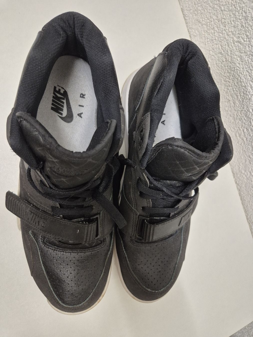 Nike Scarpe da uomo: Nike AIR TRAINER 1 MID – Usato da Ursy venduto da RetroBebar777 1